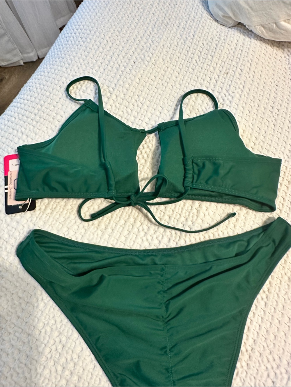 Deep Green Two-Piece Bikini Set - Women's Classic Scoop Top & Low-Rise Bottoms - Picture 3 of 4
